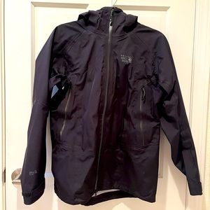 Mountain Hardware Women’s Rain Jacket Medium